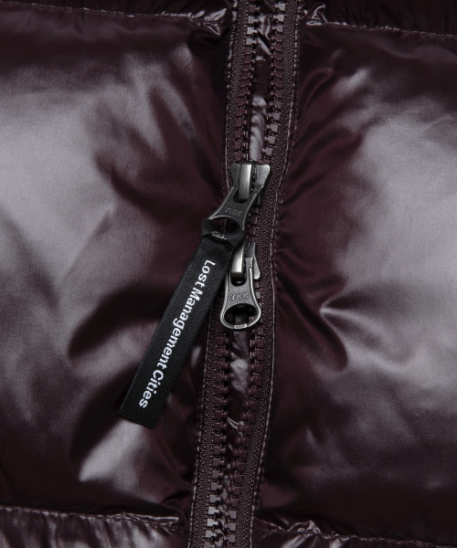 LMCの「OG GLOSSY PUFFER DUCK DOWN VEST burgundy(ダウンベスト・レディース・その他・S/M/L/XL)」の7枚目の写真