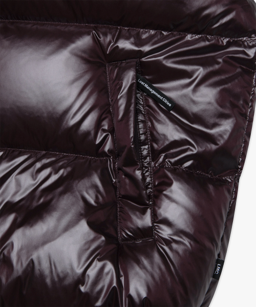 LMCの「OG GLOSSY PUFFER DUCK DOWN VEST burgundy(ダウンベスト・レディース・その他・S/M/L/XL)」の8枚目の写真