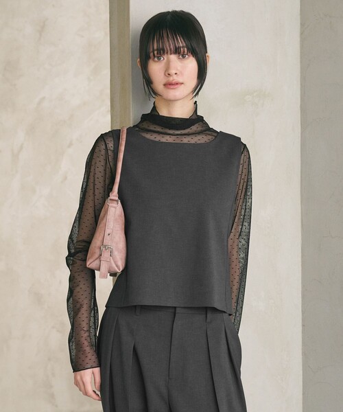 BEAUTY&YOUTH UNITED ARROWS(ビューティーアンドユースユナイテッドアローズ)の「【WEB限定 Wardrobe DAILY MINIMAL】ドット チュールタートルネックプルオーバー ウォッシャブル(Tシャツ/カットソー・レディース・オフホワイト/ブラック・FREE)」の6枚目の写真
