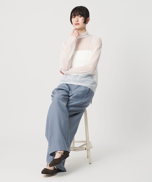 BEAUTY&YOUTH UNITED ARROWS(ビューティーアンドユースユナイテッドアローズ)の「【WEB限定 Wardrobe DAILY MINIMAL】ドット チュールタートルネックプルオーバー ウォッシャブル(Tシャツ/カットソー・レディース・オフホワイト/ブラック・FREE)」の12枚目の写真