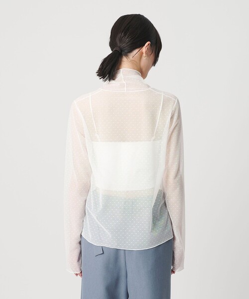 BEAUTY&YOUTH UNITED ARROWS(ビューティーアンドユースユナイテッドアローズ)の「【WEB限定 Wardrobe DAILY MINIMAL】ドット チュールタートルネックプルオーバー ウォッシャブル(Tシャツ/カットソー・レディース・オフホワイト/ブラック・FREE)」の15枚目の写真