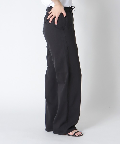 YANUK(ヤヌーク)の「YANUK / Relax LILITH BLACK(リラックスストレートデニム 57162310)(デニムパンツ・レディース・ブラック・36/38)」の6枚目の写真