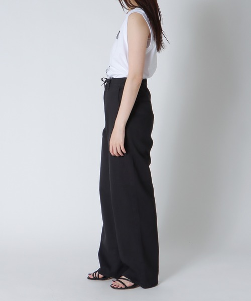 YANUK(ヤヌーク)の「YANUK / Relax LILITH BLACK(リラックスストレートデニム 57162310)(デニムパンツ・レディース・ブラック・36/38)」の11枚目の写真