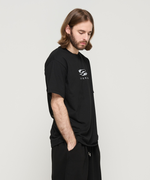 CARGOBROS(カーゴブロス)の「サークルロゴオーバー半袖Tシャツ(ブラック)(Tシャツ/カットソー・メンズ・その他・S/M/L/2XL/XL)」の4枚目の写真