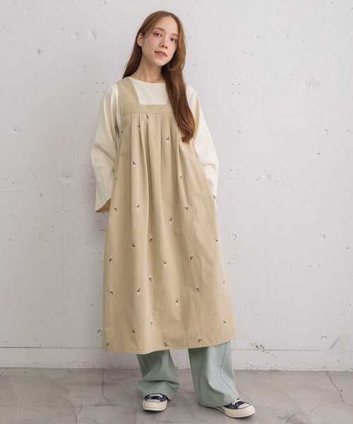 POU DOU DOU（プードゥドゥ）の「フラワー刺繍タックジャンスカ（ジャンパースカート・レディース・ダークグレー/インディゴブルー/グレー系その他・3）」の12枚目の写真