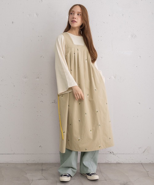 POU DOU DOU（プードゥドゥ）の「フラワー刺繍タックジャンスカ（ジャンパースカート・レディース・ダークグレー/インディゴブルー/グレー系その他・3）」の13枚目の写真