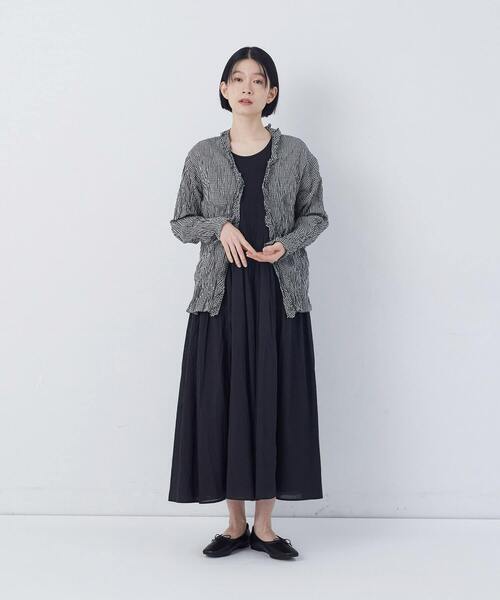 conges payes ADIEU TRISTESSE(コンジェ ペイエ アデュートリステス)の「クリンクル加工Vネックフリルシャツ(シャツ/ブラウス・レディース・チェック/ネイビー/ドット・38)」の19枚目の写真