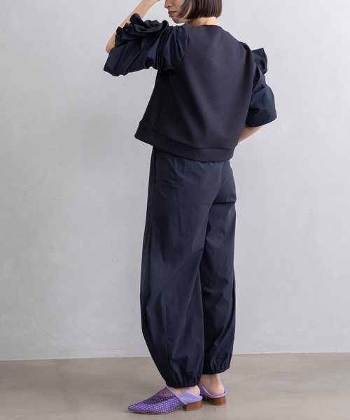 MARECHAL TERRE(マルシャルテル)の「ラッフルスリーブトップス(シャツ/ブラウス・レディース・オフホワイト/ブラック/ネイビー/サンドベージュ・MEDIUM)」の8枚目の写真