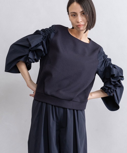 MARECHAL TERRE(マルシャルテル)の「ラッフルスリーブトップス(シャツ/ブラウス・レディース・オフホワイト/ブラック/ネイビー/サンドベージュ・MEDIUM)」の5枚目の写真