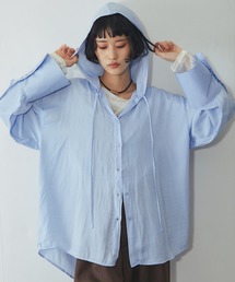 フード付きシャツ