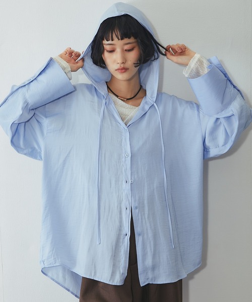 ANOTHER S(アナザーエス)の「フード付きシャツ(Tシャツ/カットソー・レディース・ブルー/オフホワイト/ブラック・FREE)」の3枚目の写真