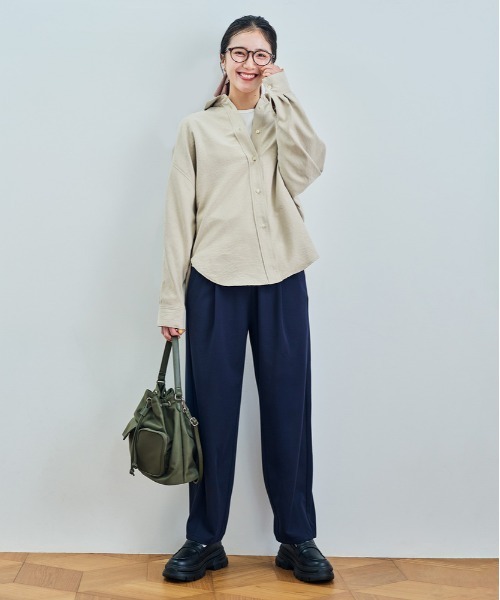 Right-on（ライトオン）の「【HONEYSUCKLE ROSE】ポンチ ジョガーパンツ (リラックスフィット / トレンド感 / デイリーコーデ)（その他パンツ・レディース・ブラック/ネイビー/ブラウン・M/L/XL/S）」の12枚目の写真