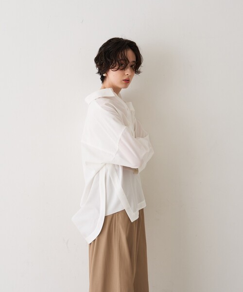 Rouge vif Anna（ルージュヴィフアンナ）の「バックラウンドデザインシャツ（シャツ/ブラウス・レディース・オフホワイト/サックスブルー・フリー）」の12枚目の写真