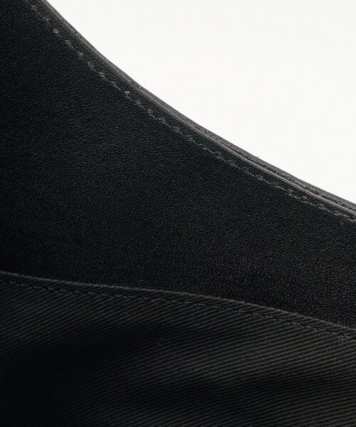 russet（ラシット）の「スムースレザートートバッグ（トートバッグ・レディース・アイボリー/ブラック・FREE）」の17枚目の写真