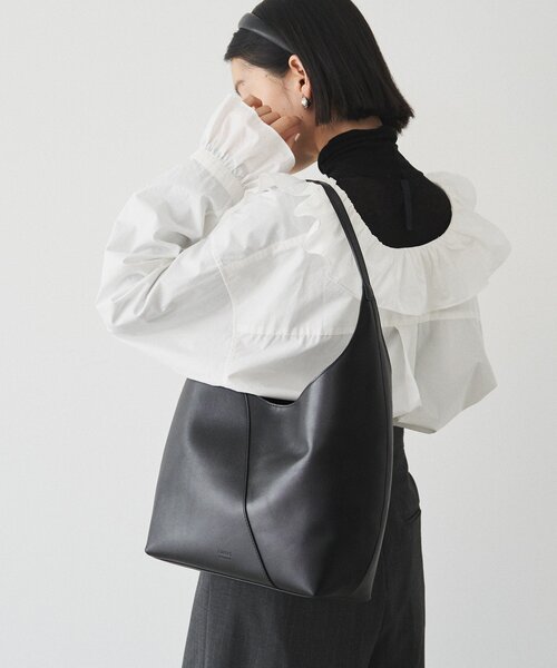 russet（ラシット）の「スムースレザートートバッグ（トートバッグ・レディース・アイボリー/ブラック・FREE）」の22枚目の写真