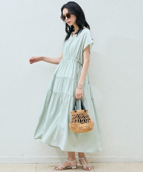 Doux archives（ドゥアルシーヴ）の「ナローストラップサンダル（サンダル・レディース・レッド/シルバー/ブラック・LARGE/MEDIUM）」の6枚目の写真