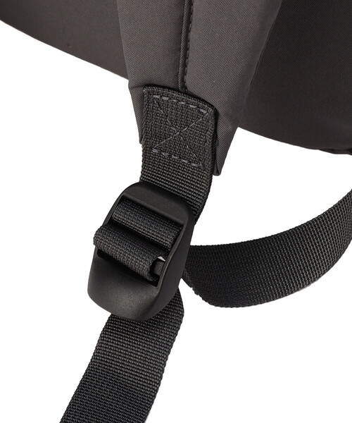 DANTON(ダントン)の「Polyester Twill Rucksack〈RIVOLI 15〉(バックパック/リュック・レディース・チャコール/ベージュ/ブラック・-)」の10枚目の写真