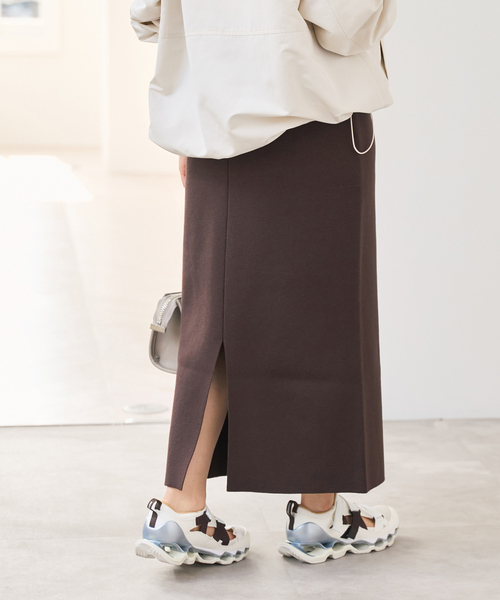 Spick & Span（スピックアンドスパン）の「ストレートニットスカート（スカート・レディース・ベージュ系その他/ブラウン/ブラック・36/38）」の8枚目の写真