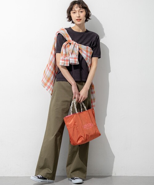 23区(ニジュウサンク)の「LIBECOリネン チェック シャツ(シャツ/ブラウス・レディース・オレンジ系3/ダークブラウン系3・36/38)」の18枚目の写真