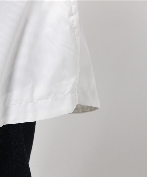 PUMA(プーマ)の「WINDRUNNER (WOMEN)(その他アウター・レディース・ホワイト/ブラック・LARGE/SMALL/MEDIUM)」の10枚目の写真