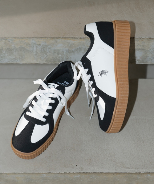 U.S. POLO ASSN.(ユーエスポロアッスン)の「『U.S. POLO ASSN/ユーエスポロアッスン』厚底スニーカー【Z】(スニーカー・メンズ・ホワイト×ライトグレー/ホワイト/ブラック・25.5cm/26.5cm/27.5cm)」の4枚目の写真