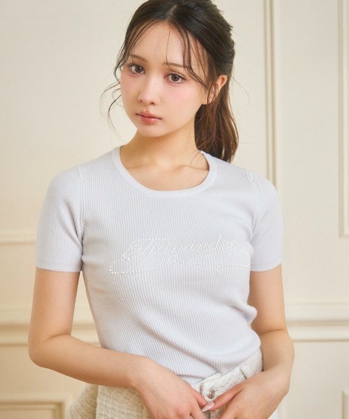 TITTY&CO.(ティティーアンドコー)の「パールロゴリブニットトップス(ニット/セーター・レディース・ピンク/ブルー・FREE)」の2枚目の写真