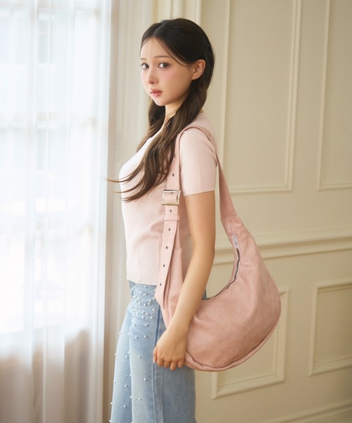 TITTY&CO.(ティティーアンドコー)の「パールロゴリブニットトップス(ニット/セーター・レディース・ピンク/ブルー・FREE)」の3枚目の写真