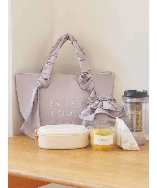 SNIDEL HOME(スナイデルホーム)の「保冷トートバッグ(トートバッグ・レディース・ブラック/ライトピンク/ライトグレー・F)」の4枚目の写真