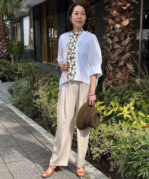 BANANA REPUBLIC FACTORY STORE(バナナリパブリック ファクトリーストア)の「BANANA REPUBLIC FACTORY STORE リネンブレンド ドレーピー ポップオーバー シャツ(シャツ/ブラウス・レディース・ベージュ/ホワイト/グリーン/ネイビー/ブルー系その他/ローズ・S/XS/L/M)」の15枚目の写真