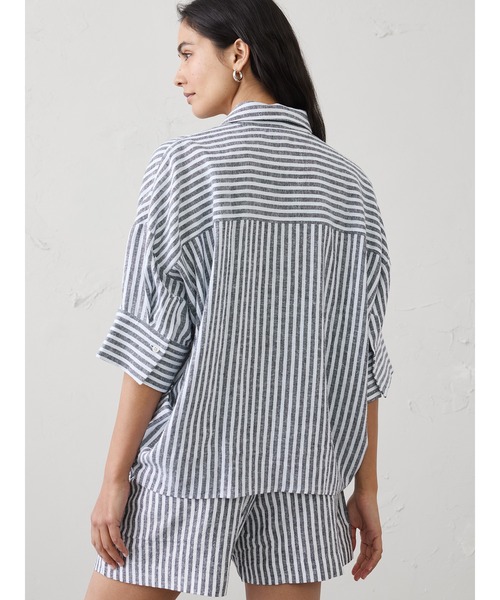 BANANA REPUBLIC FACTORY STORE(バナナリパブリック ファクトリーストア)の「BANANA REPUBLIC FACTORY STORE リネンブレンド ドレーピー ポップオーバー シャツ(シャツ/ブラウス・レディース・ベージュ/ホワイト/グリーン/ネイビー/ブルー系その他/ローズ・S/XS/L/M)」の18枚目の写真
