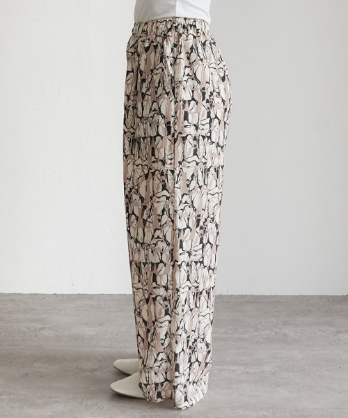 reca(レカ)の「ペイント柄イージーパンツ(その他パンツ・レディース・カーキ/ブラック・FREE)」の13枚目の写真