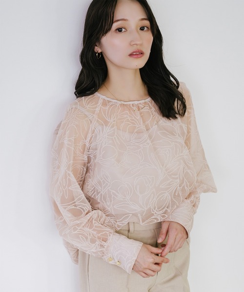 Sirin（シリン）の「シアーフロッキーブラウス（シャツ/ブラウス・レディース・ベージュ/ブラック・FREE）」の2枚目の写真