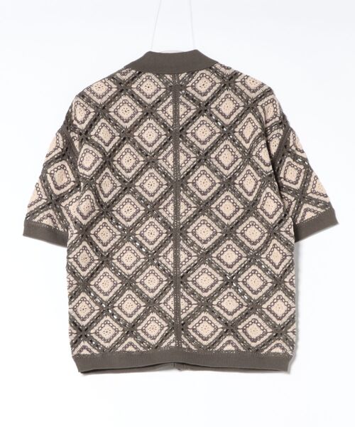 ALLSAINTS(オールセインツ)の「MORENA SHORT SLEEVE COLLARED CARDIGAN | MORENA 半袖 襟付き カーディガン(カーディガン/ボレロ・メンズ・グリーン系その他・S/M/L/XS)」の2枚目の写真