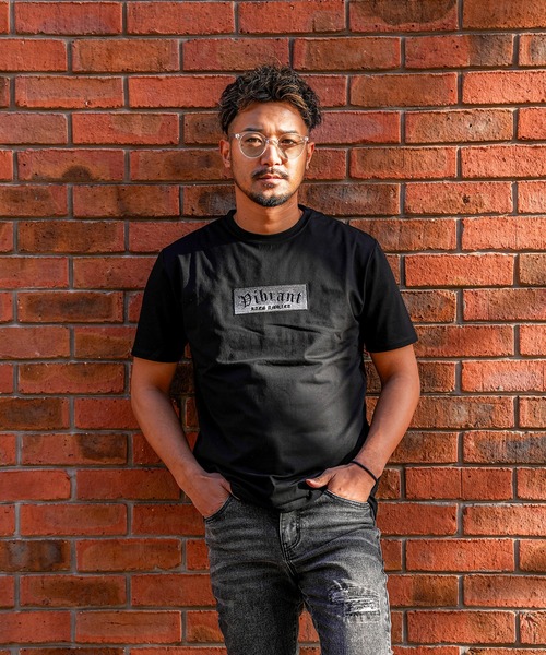adamsJUGGLER(アダムスジャグラー)の「RTEGヴァイブラントボックスティー(Tシャツ/カットソー・メンズ・ブラック/ホワイト・XL/L/M/S/XXL)」の1枚目の写真