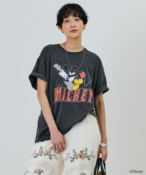 Freada(フリーダ)の「Freada/フリーダ 【MICKEY / ミッキー】ロック ビッグTシャツ(Tシャツ/カットソー・レディース・ブラック/ピンク・ONE SIZE)」の3枚目の写真