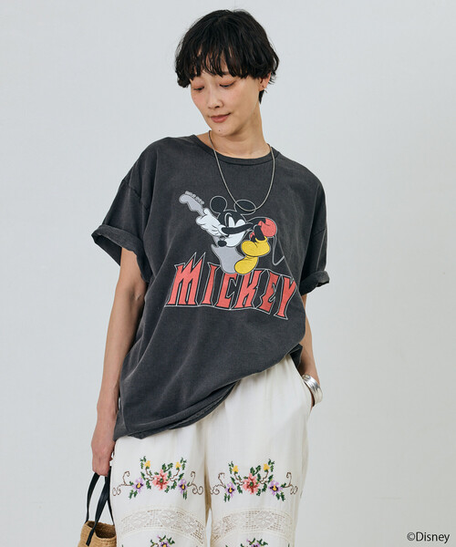 Freada(フリーダ)の「Freada/フリーダ 【MICKEY / ミッキー】ロック ビッグTシャツ(Tシャツ/カットソー・レディース・ブラック/ピンク・ONE SIZE)」の4枚目の写真