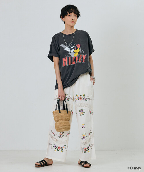 Freada(フリーダ)の「Freada/フリーダ 【MICKEY / ミッキー】ロック ビッグTシャツ(Tシャツ/カットソー・レディース・ブラック/ピンク・ONE SIZE)」の12枚目の写真