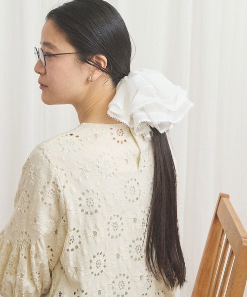 fig London(フィグロンドン)の「_chouchou Diana(シュシュ・レディース・ホワイト/ブラック・FREE)」の6枚目の写真