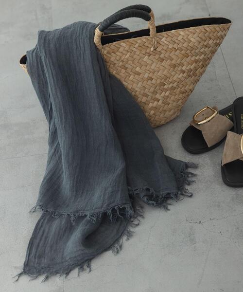 URBAN RESEARCH Sonny Label（アーバンリサーチサニーレーベル）の「イタリア製リネンストール（ストール/ショール・レディース・グレー/ベージュ/ブラック・ONE）」の11枚目の写真