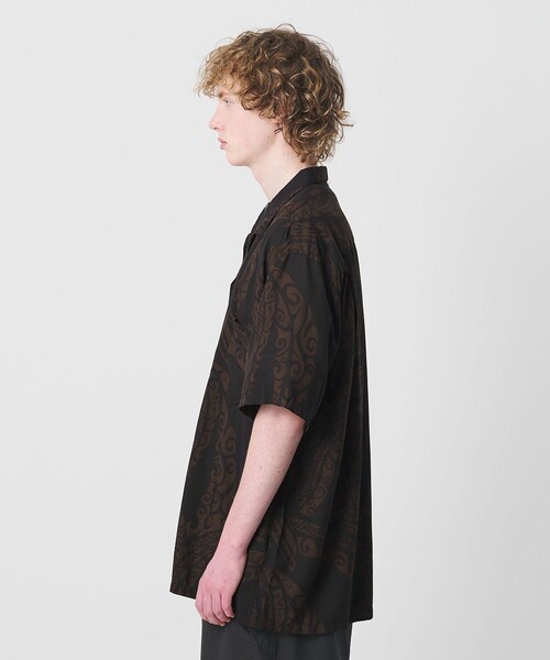 TWO PALMS(トゥーパームス)の「【別注】<TWO PALMS>TATTO オープンカラー シャツ(シャツ/ブラウス・メンズ・ダークブラウン・M/L)」の4枚目の写真