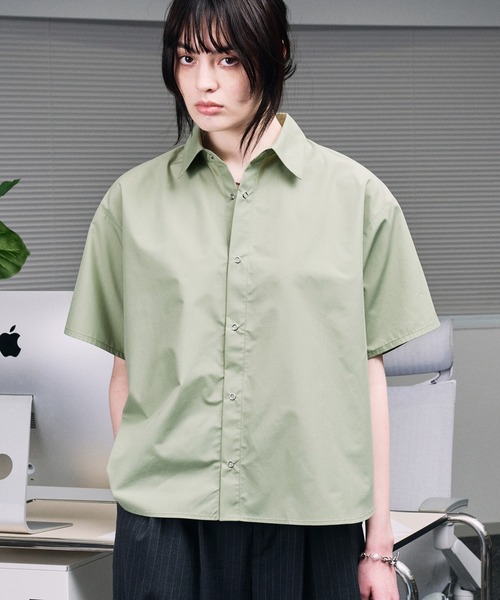 selle glant(セレグランテ)の「RING BUTTON REGULAR COLLAR SHIRT / リングボタンレギュラーカラーシャツ(シャツ/ブラウス・メンズ・ブルー/グリーン/ブラック・LARGE/MEDIUM/SMALL)」の3枚目の写真
