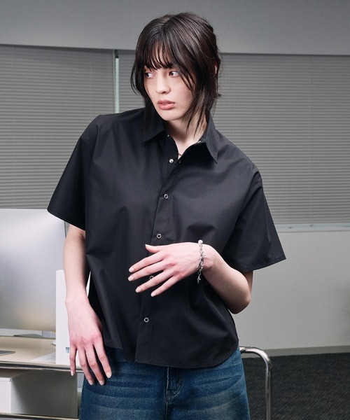 selle glant(セレグランテ)の「RING BUTTON REGULAR COLLAR SHIRT / リングボタンレギュラーカラーシャツ(シャツ/ブラウス・メンズ・ブルー/グリーン/ブラック・LARGE/MEDIUM/SMALL)」の18枚目の写真