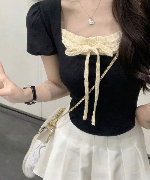 lulufa(ルルファ)の「フロントリボンレースデザインタイトTシャツ(Tシャツ/カットソー・レディース・ホワイト/ブラック・LARGE/MEDIUM)」の1枚目の写真