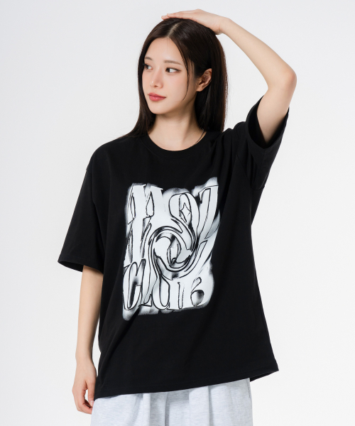 MOZMOZ(モズモズ)の「カオス オーバーサイズ 半袖Tシャツ ブラック(Tシャツ/カットソー・レディース・その他・1/2/3)」の2枚目の写真