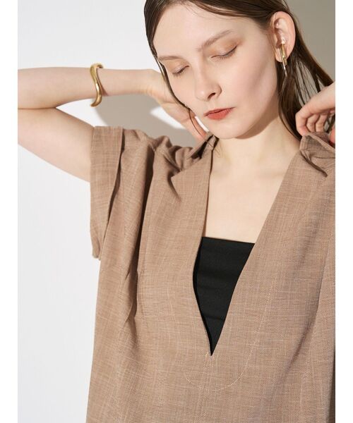 ELENDEEK（エレンディーク）の「スキッパールーズワンピース（ワンピース・レディース・グレー/ブラウン・2/1）」の10枚目の写真