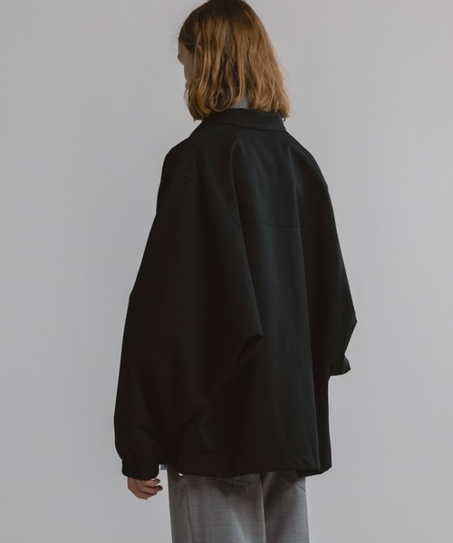 CINOH(チノ)の「DEEP ARMHOLE COACH JACKET(ブルゾン・メンズ・ブラック・46)」の8枚目の写真