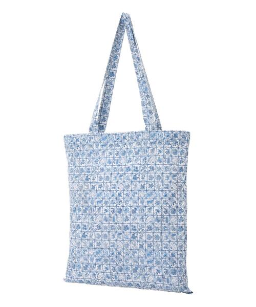 TSUHARU by Samansa Mos2（ツハルバイサマンサモスモス）の「【LIBERTY FABRICS】Botanical Language柄トートバッグ（ハンドバッグ・レディース・ブルー/キナリ・F）」の17枚目の写真