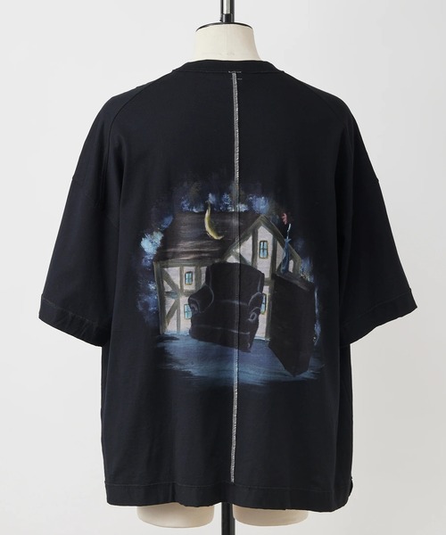 SHINYAKOZUKA（シンヤコヅカ）の「【SHINYAKOZUKA/シンヤコズカ】bedroom and living room(ISSUE8)（Tシャツ/カットソー・メンズ・ホワイト/ブラック・L/M）」の4枚目の写真