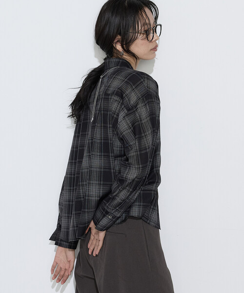 COMME CA(コムサ)の「モノトーンシアーチェック シャツ(シャツ/ブラウス・レディース・オフホワイト/ブラック・9号)」の22枚目の写真