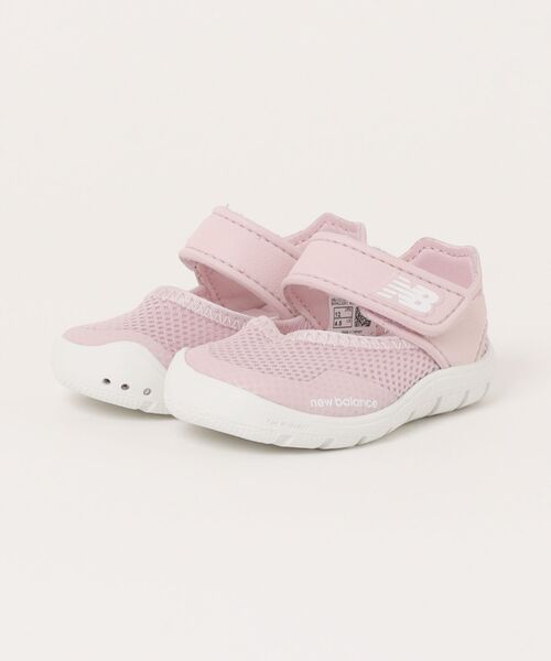 NEW BALANCE(ニューバランス)の「《New Balance》I208(サンダル・キッズ・ベージュ/ピンク/ブラック/ブルー・13.5cm/13.0cm/12.5cm/12.0cm/16.5cm/16.0cm/15.5cm/15.0cm/14.5cm/14.0cm)」の1枚目の写真